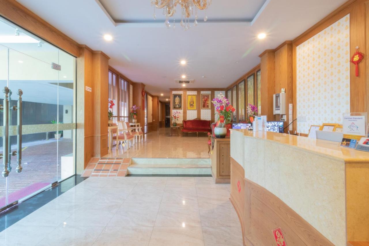 J&Y Hotel Latphrao 35 Bangkok Kültér fotó